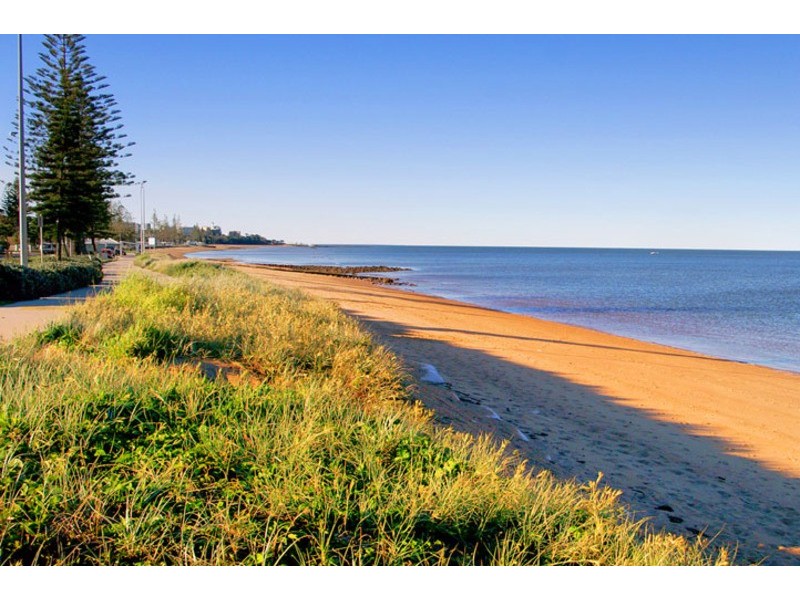 8 EVELINE STREET, Margate QLD 4019