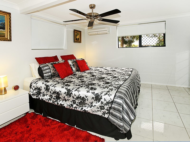 99 MACDONNELL RD, Margate QLD 4019