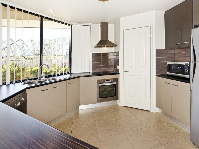 45 SWAN PARADE, Warner QLD 4500