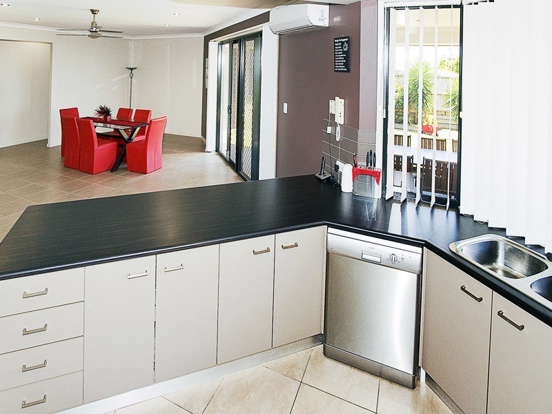 45 SWAN PARADE, Warner QLD 4500