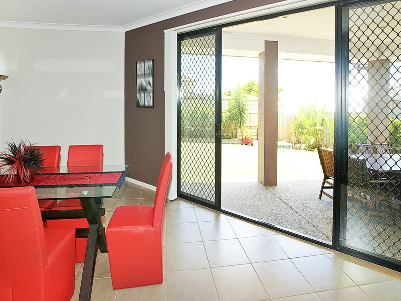 45 SWAN PARADE, Warner QLD 4500