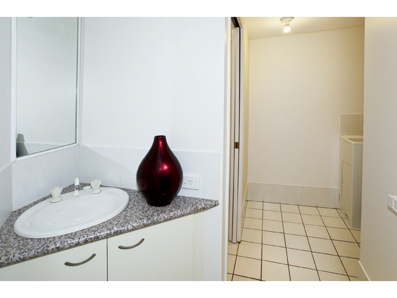 3/16 MURPHY ST, Scarborough QLD 4020