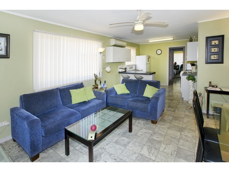 397 SCARBOROUGH ROAD, Scarborough QLD 4020