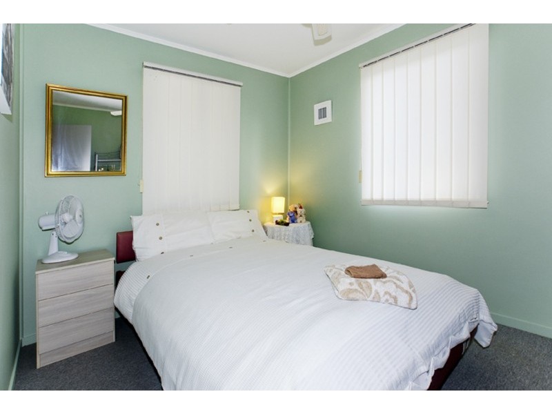 397 SCARBOROUGH ROAD, Scarborough QLD 4020