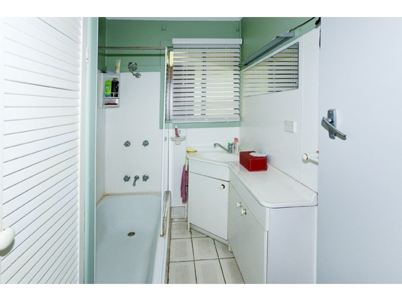397 SCARBOROUGH ROAD, Scarborough QLD 4020