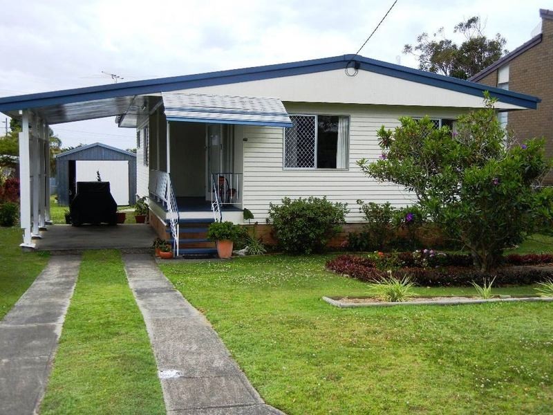 20 HIBISCUS AVENUE, Redcliffe QLD 4020