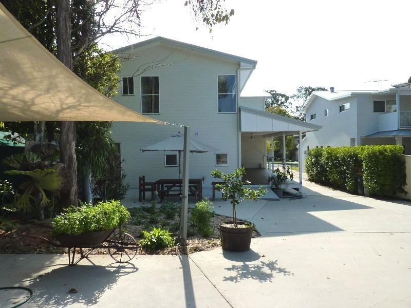 30 CENTRAL AVE, Scarborough QLD 4020