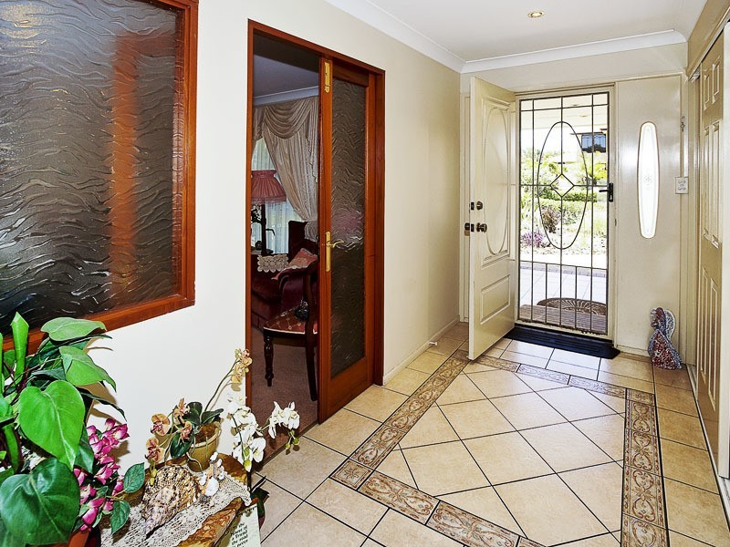 11 VOLUNTEER STREET, Newport QLD 4020