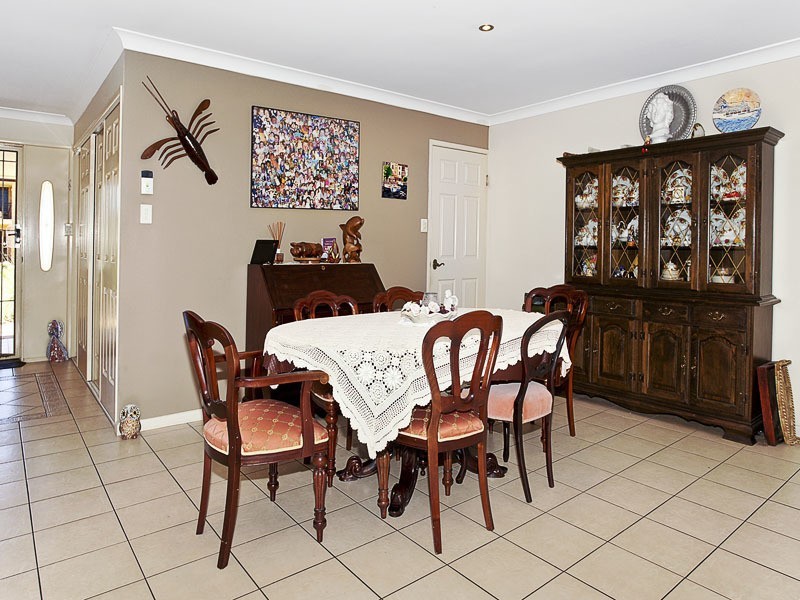 11 VOLUNTEER STREET, Newport QLD 4020
