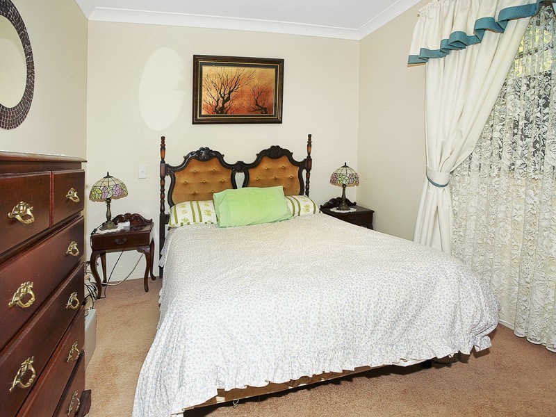 11 VOLUNTEER STREET, Newport QLD 4020