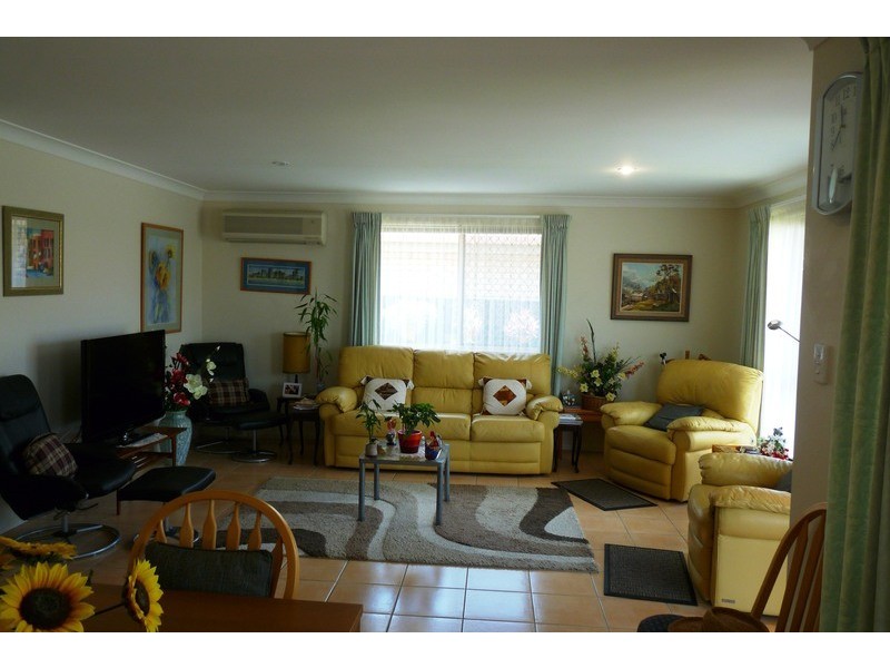 99/2 WATTLE ROAD, Rothwell QLD 4022