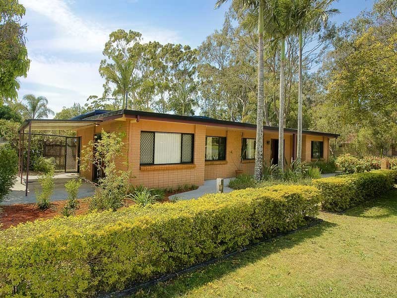 43 FROST STREET, Clontarf QLD 4019