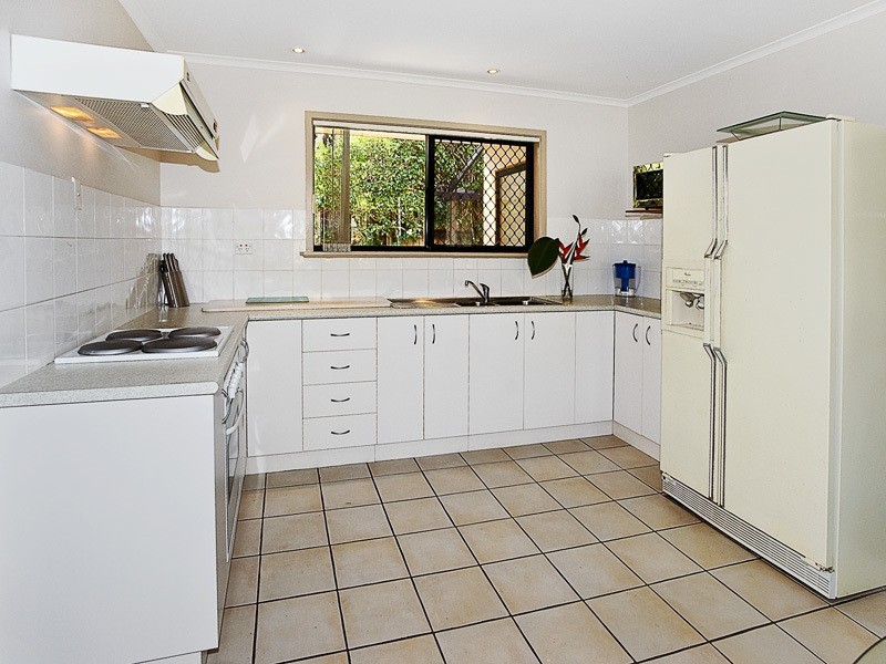 43 FROST STREET, Clontarf QLD 4019