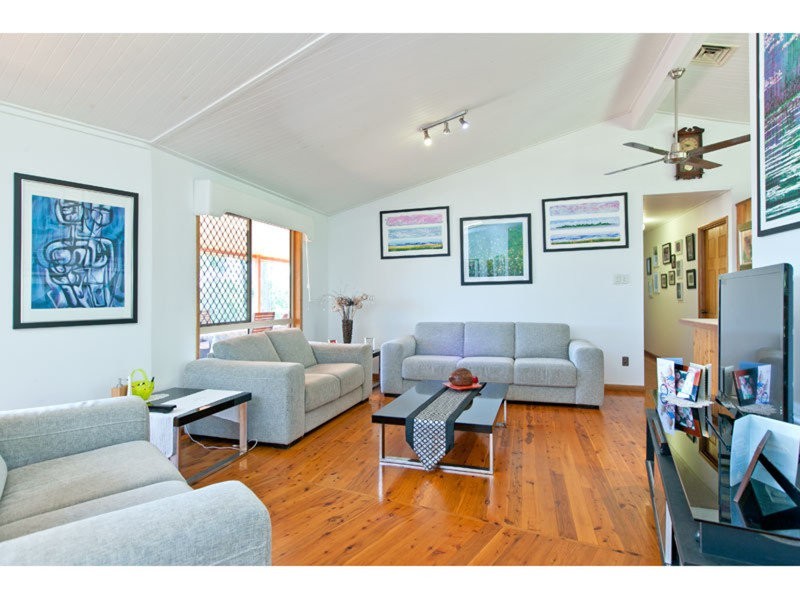 19-23 EAST ROAD, Karragarra Island QLD 4184