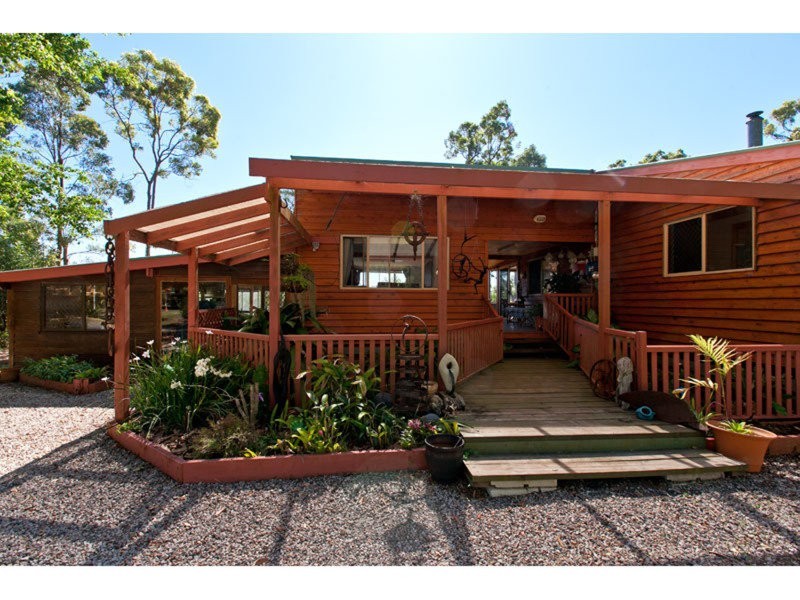 19-23 EAST ROAD, Karragarra Island QLD 4184