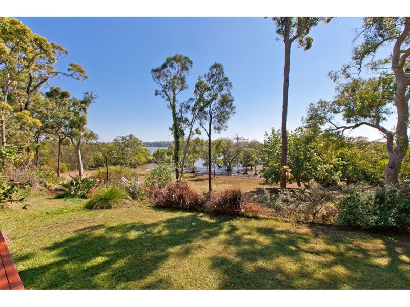 19-23 EAST ROAD, Karragarra Island QLD 4184