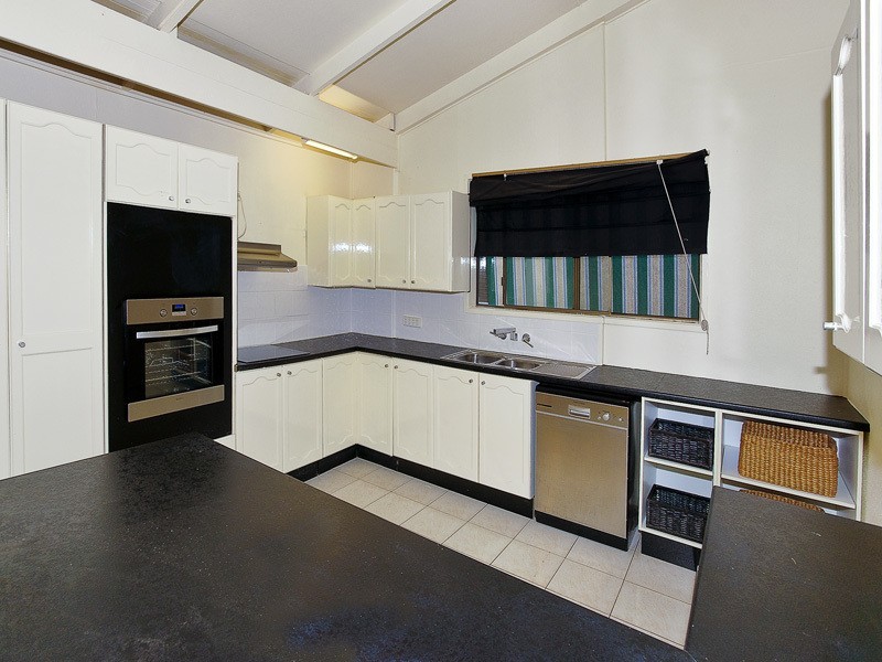 1 TREASURE ISLAND ROAD, Karragarra Island QLD 4184