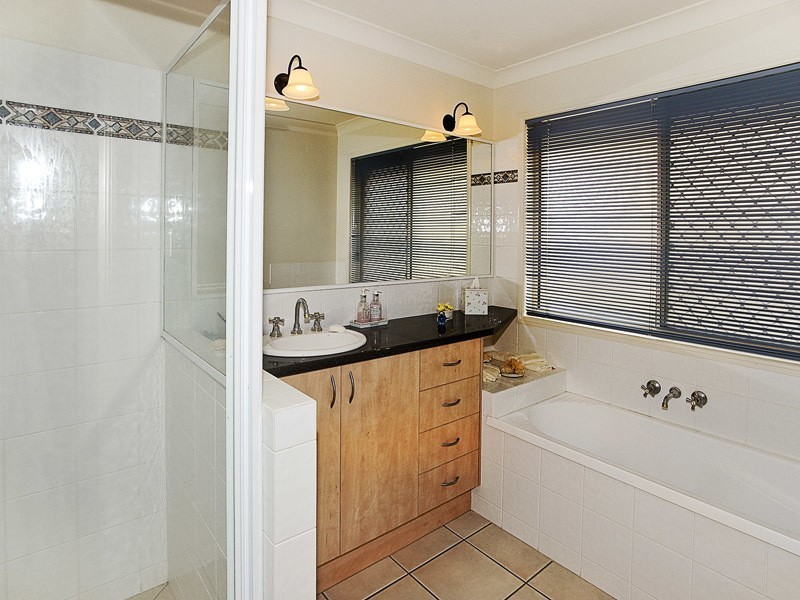 12 TUFNELL STREET, North Lakes QLD 4509