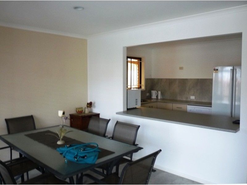 14/2 WATTLE ROAD, Rothwell QLD 4022