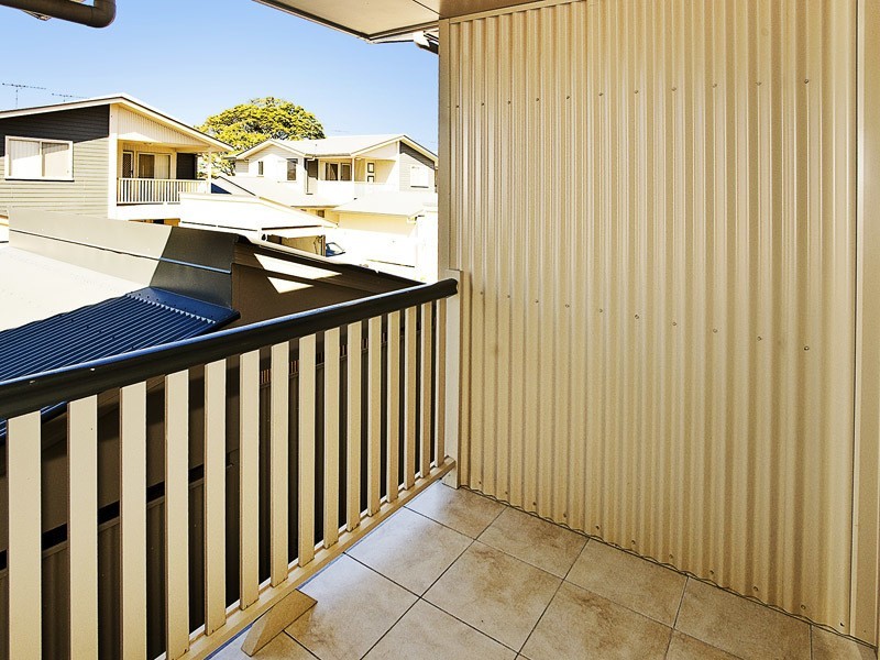 11/1 GERALD AVE, Clontarf QLD 4019