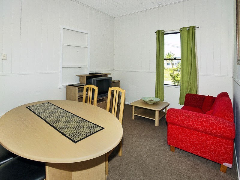 35 WOODCLIFFE CRES, Woody Point QLD 4019