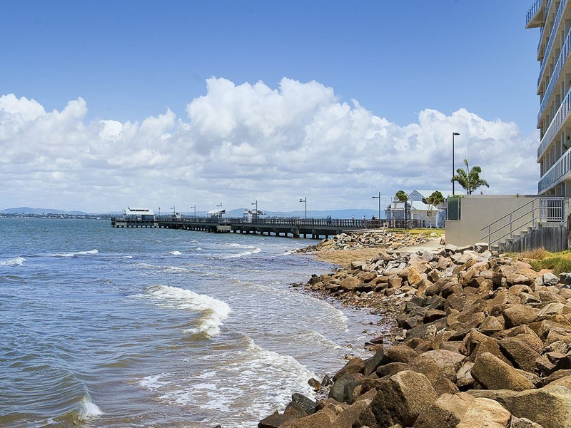 35 WOODCLIFFE CRES, Woody Point QLD 4019