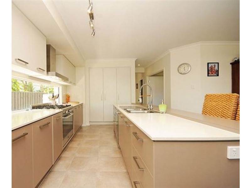 31 KATE ST, Woody Point QLD 4019