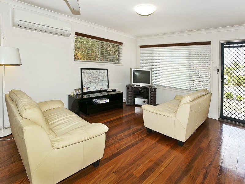48 CUTTS ST, Margate QLD 4019