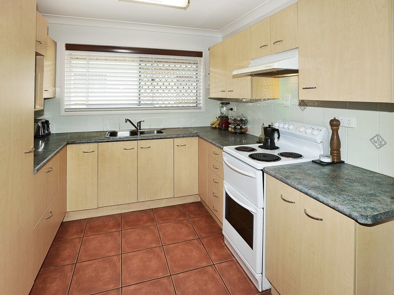 48 CUTTS ST, Margate QLD 4019