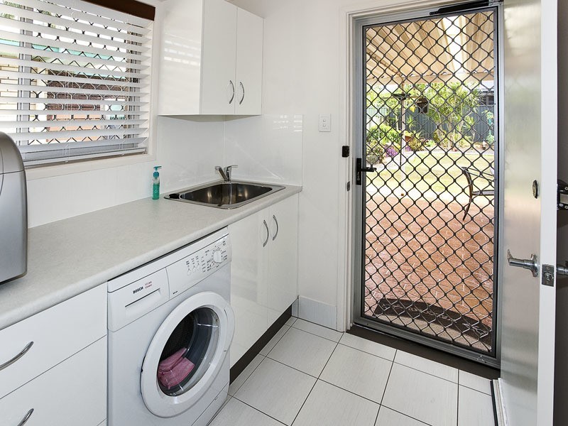 48 CUTTS ST, Margate QLD 4019