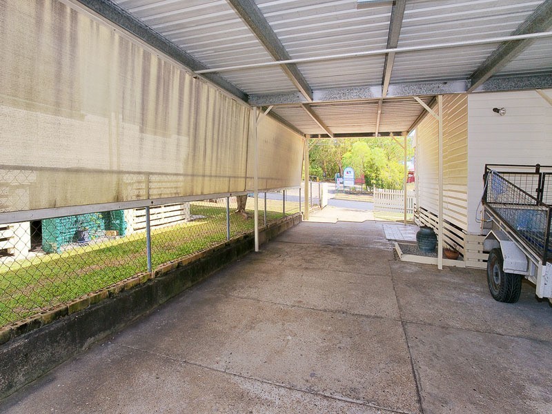 13 HENZELL STREET, Redcliffe QLD 4020