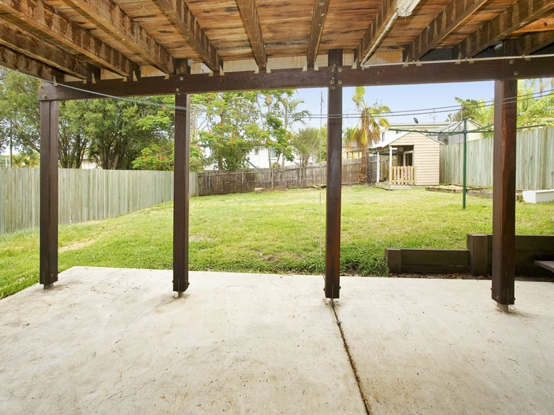 18 ELSON ST, Margate QLD 4019