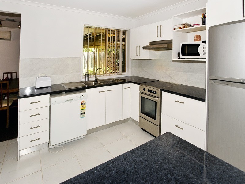 32 CLAREMONT DRIVE, Murrumba Downs QLD 4503