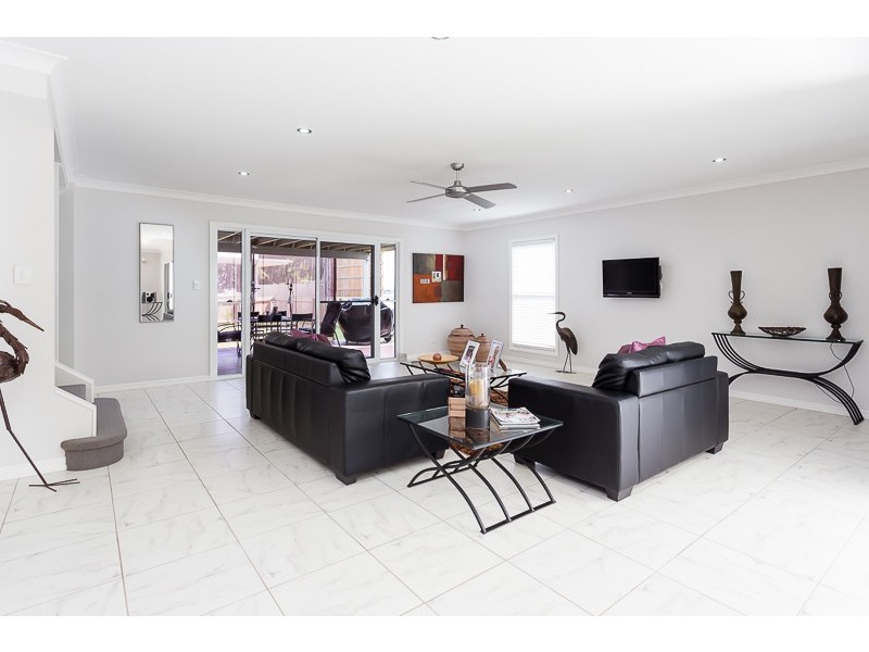 60 VICTORIA PARADE EAST, Coochiemudlo Island QLD 4184