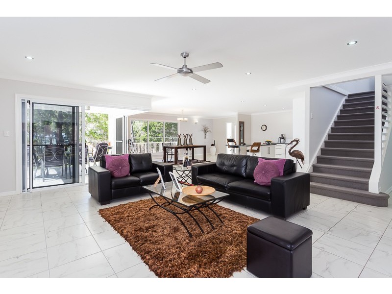 60 VICTORIA PARADE EAST, Coochiemudlo Island QLD 4184