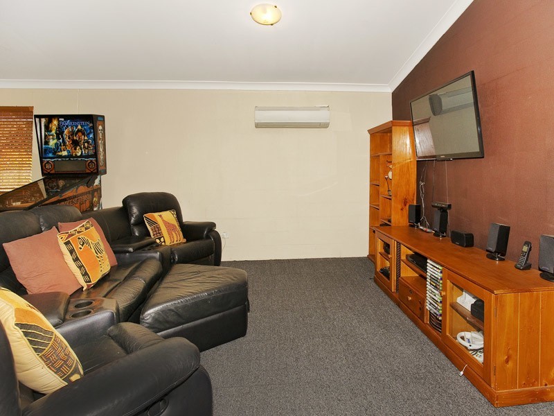 29 ESSEY ST, Clontarf QLD 4019