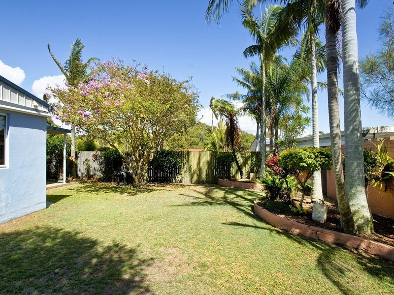 29 ESSEY ST, Clontarf QLD 4019