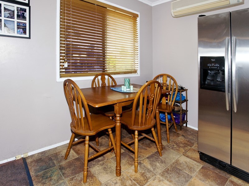 5 SPORTSGROUND ST, Redcliffe QLD 4020