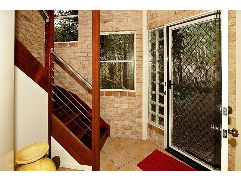 25 THURECHT PDE, Scarborough QLD 4020