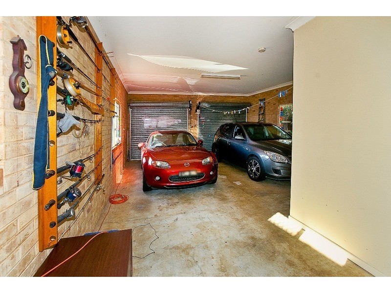 25 THURECHT PDE, Scarborough QLD 4020