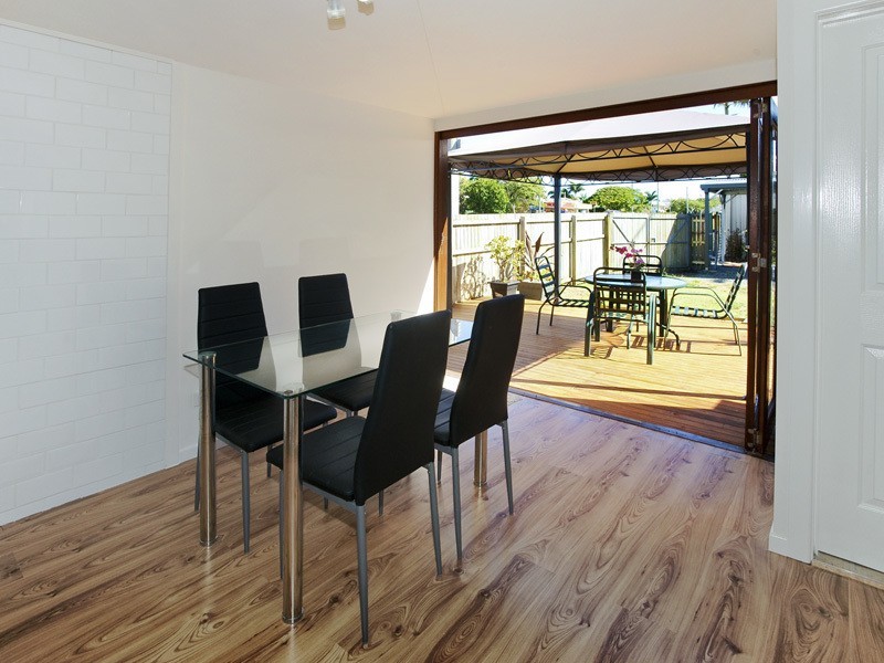 132 OXLEY AVE, Woody Point QLD 4019