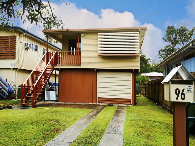 96 SPORTSGROUND ST, Redcliffe QLD 4020
