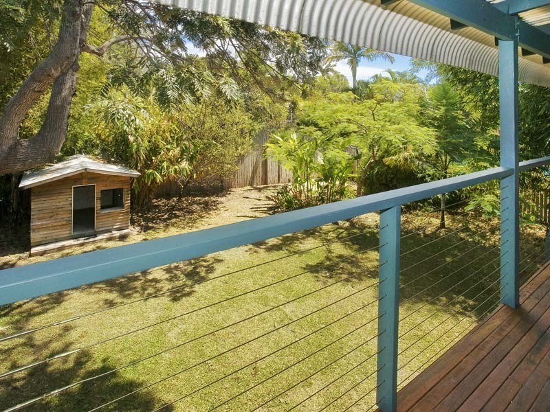 6 WENDY CRESCENT, Clontarf QLD 4019