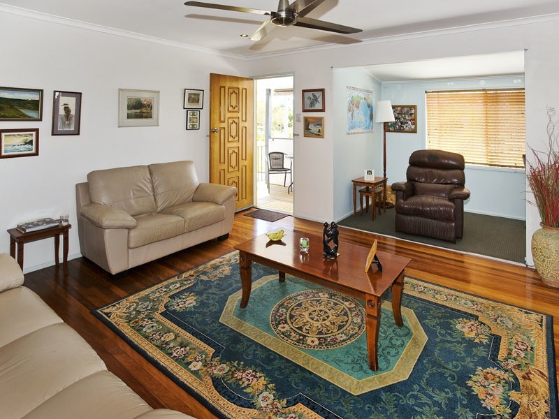 9 DUKE ST, Clontarf QLD 4019