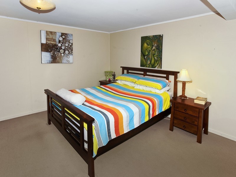 9 DUKE ST, Clontarf QLD 4019