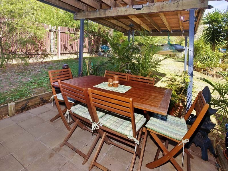 9 DUKE ST, Clontarf QLD 4019