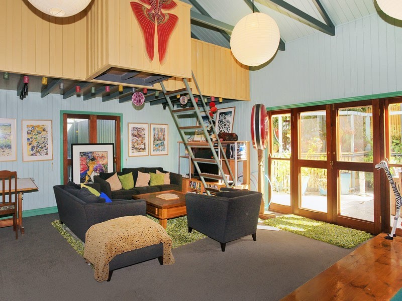 189 OXLEY AVE, Woody Point QLD 4019