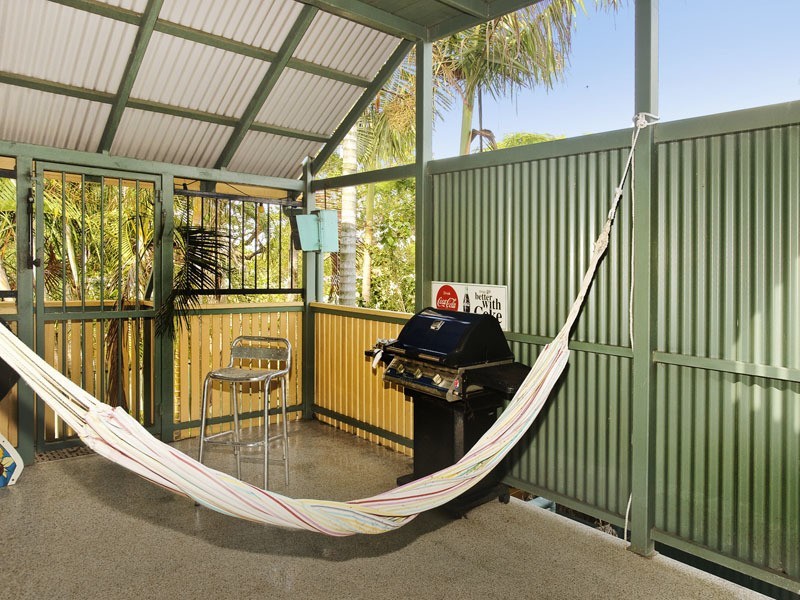 189 OXLEY AVE, Woody Point QLD 4019