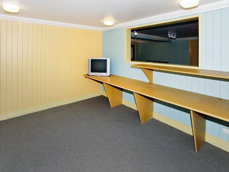 189 OXLEY AVE, Woody Point QLD 4019