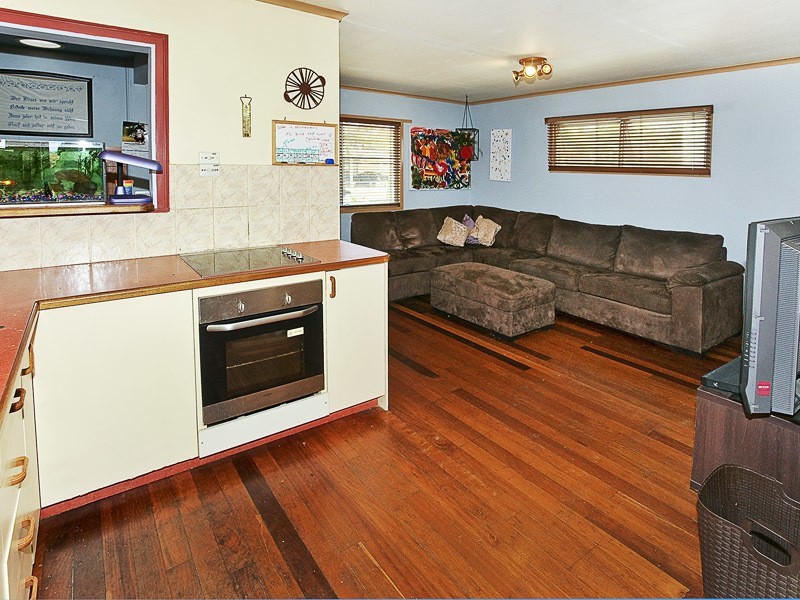 52 KIPPA ST, Kippa-ring QLD 4021